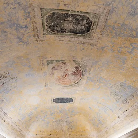 La Residenza Del Maestro - Centro Storico Bed and Breakfast Κατάνια