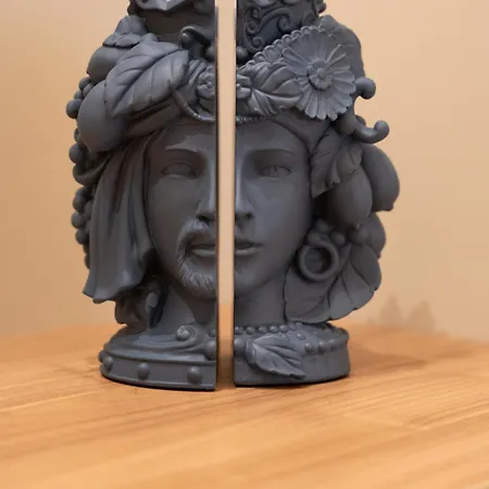 La Residenza Del Maestro - Centro Storico Bed and Breakfast 4*